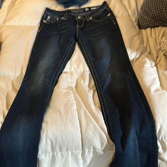 Miss Me Blue Jeans - Picture 6 of 6